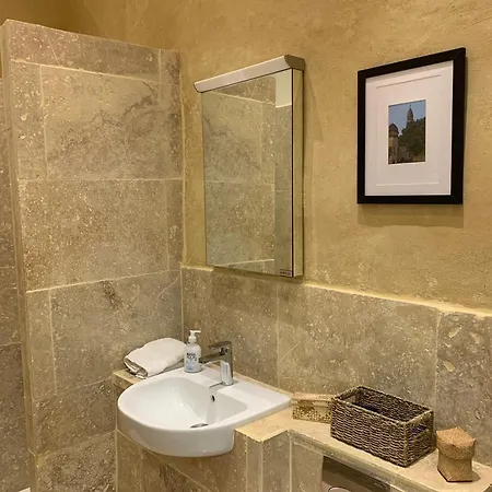 里贝莱克莱波斯住宿加早餐宾馆