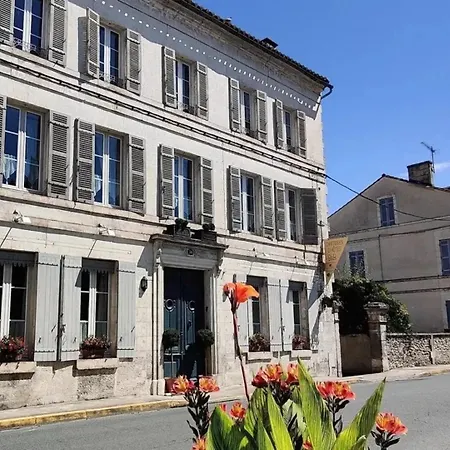 Repos A Bed & Breakfast