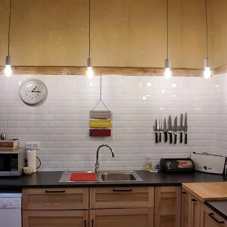 里贝莱克莱波斯住宿加早餐宾馆