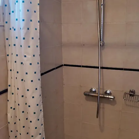 里贝莱克莱波斯住宿加早餐宾馆 3*